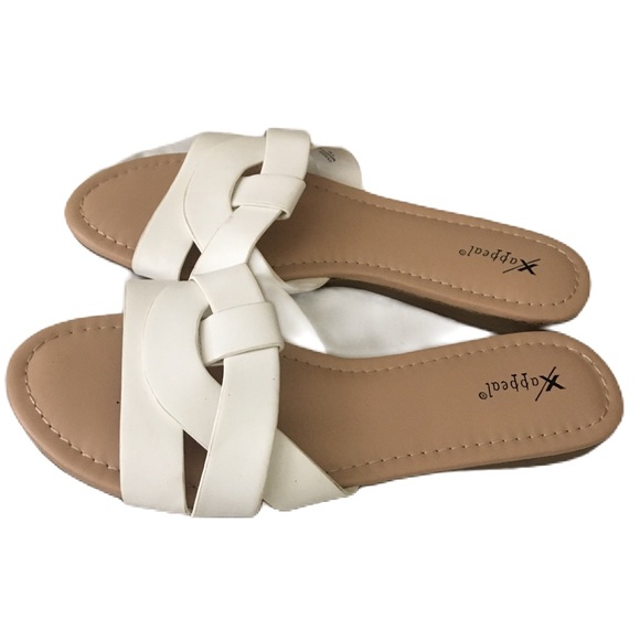 Xappeal Women’s Slip On Shoes Size 7 - Picture 3 of 9